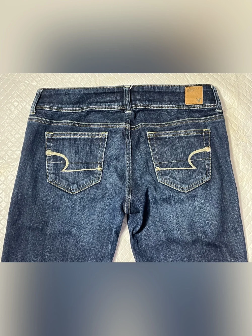 American Eagle Outfitters Women'sSize 6 Stretch Slim Boot Cut Jeans - Dark Blue